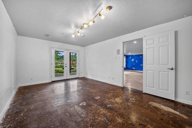 113 San Mateo Drive, Hot Springs, AR 71913