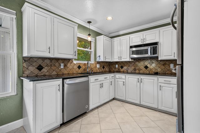113 San Mateo Drive, Hot Springs, AR 71913