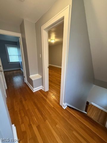 52 Meadowbrook Avenue, Boardman, OH 44512