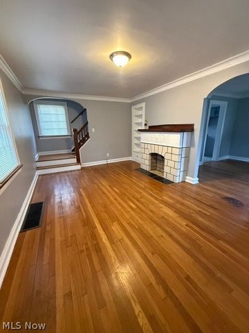 52 Meadowbrook Avenue, Boardman, OH 44512