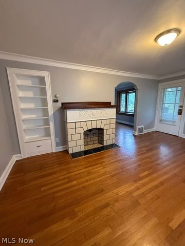 52 Meadowbrook Avenue, Boardman, OH 44512