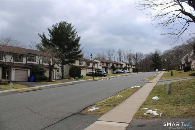 36 Tinsmith Crossing 36, Wethersfield, CT 06109