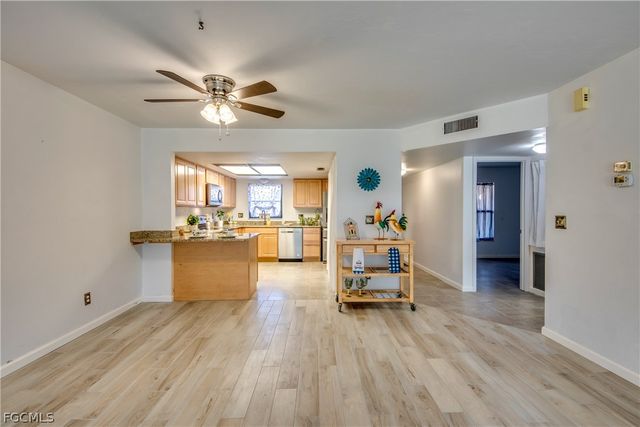 15350 Moonraker CT 304, North Fort Myers, FL 33917