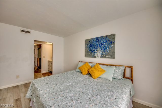 15350 Moonraker CT 304, North Fort Myers, FL 33917