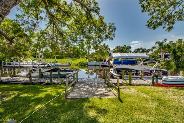 15350 Moonraker CT 304, North Fort Myers, FL 33917