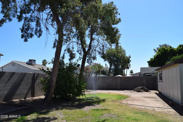 2320 W WALTANN Lane, Phoenix, AZ 85023