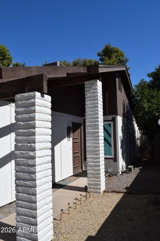 2320 W WALTANN Lane, Phoenix, AZ 85023