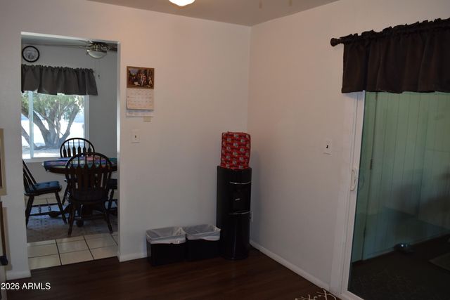 2320 W WALTANN Lane, Phoenix, AZ 85023