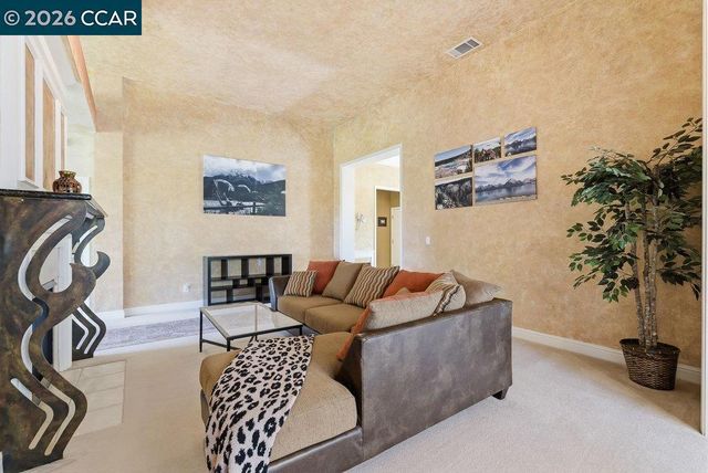 1009 Rolling Woods Way, Concord, CA 94521