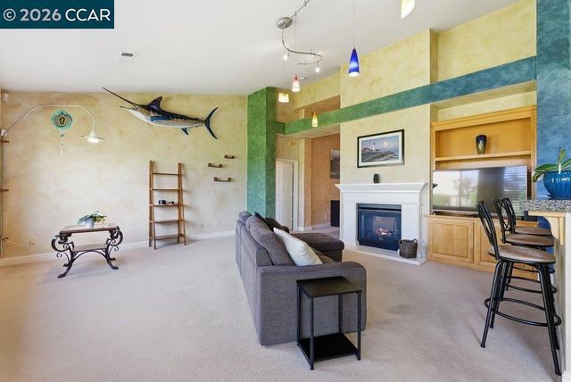 1009 Rolling Woods Way, Concord, CA 94521
