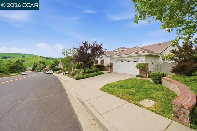 1009 Rolling Woods Way, Concord, CA 94521