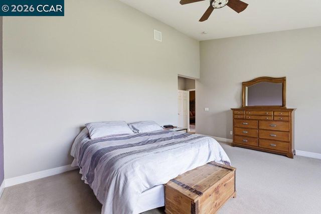 1009 Rolling Woods Way, Concord, CA 94521