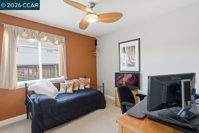1009 Rolling Woods Way, Concord, CA 94521