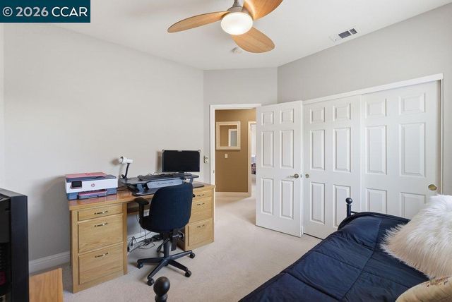 1009 Rolling Woods Way, Concord, CA 94521