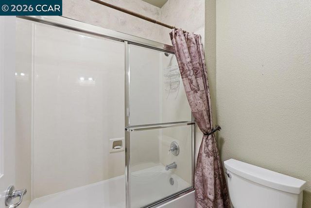 1009 Rolling Woods Way, Concord, CA 94521