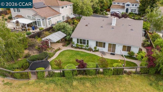 1009 Rolling Woods Way, Concord, CA 94521