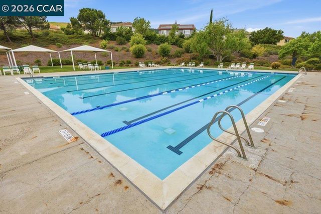 1009 Rolling Woods Way, Concord, CA 94521