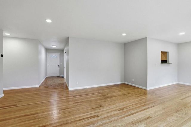 6563 Camden Avenue, San Jose, CA 95120