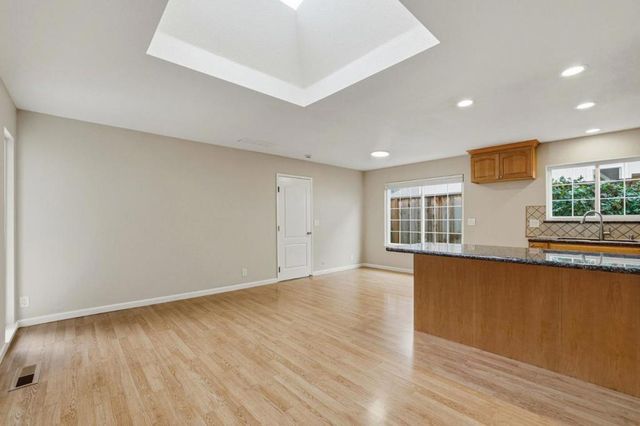 6563 Camden Avenue, San Jose, CA 95120