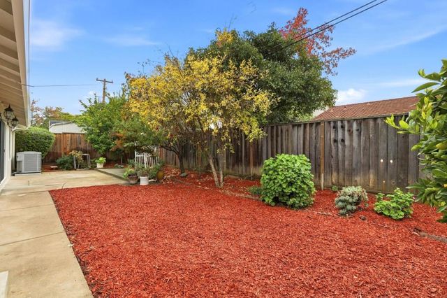 6563 Camden Avenue, San Jose, CA 95120