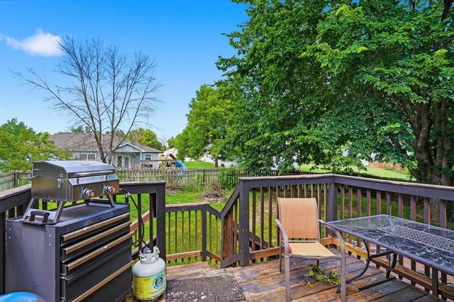 2633 E ALFALFA DR, Columbia, MO 65202