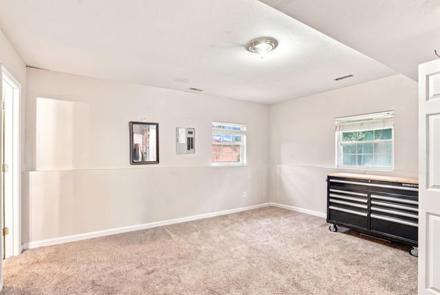 2633 E ALFALFA DR, Columbia, MO 65202