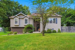 2633 E ALFALFA DR, Columbia, MO 65202