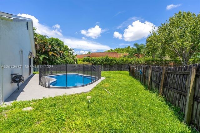 1038 SW 120th Way 1038, Davie, FL 33325