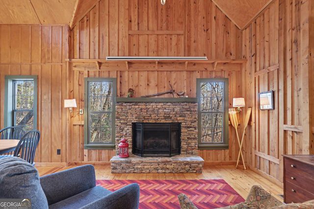 604 Tame Turkey Road, Lakemont, GA 30552