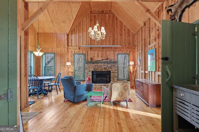 604 Tame Turkey Road, Lakemont, GA 30552