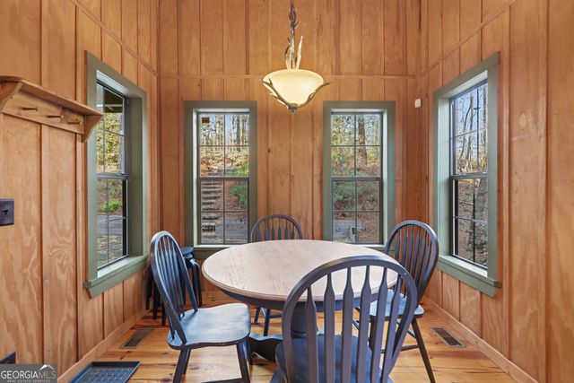 604 Tame Turkey Road, Lakemont, GA 30552