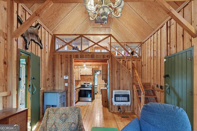 604 Tame Turkey Road, Lakemont, GA 30552