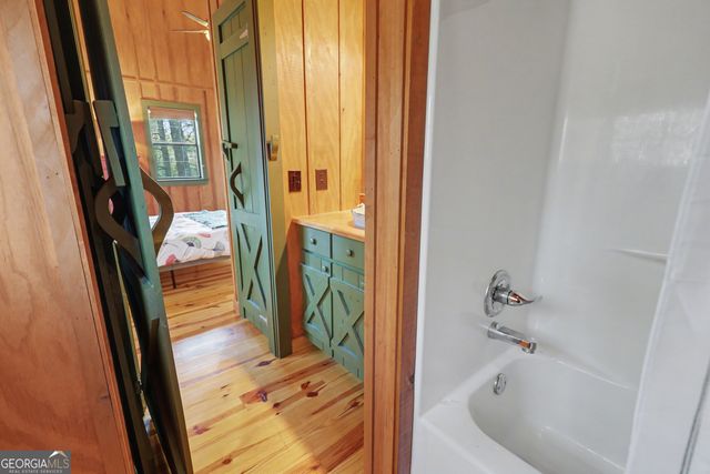 604 Tame Turkey Road, Lakemont, GA 30552