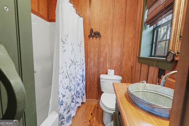 604 Tame Turkey Road, Lakemont, GA 30552