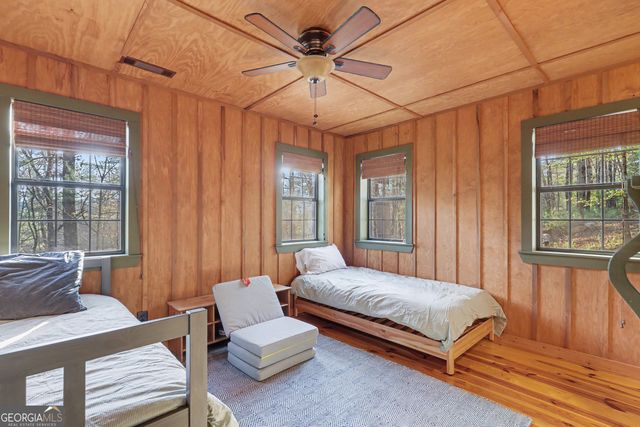 604 Tame Turkey Road, Lakemont, GA 30552