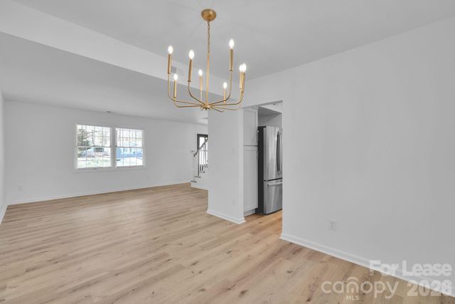 7404 Shadowlake Drive, Charlotte, NC 28226