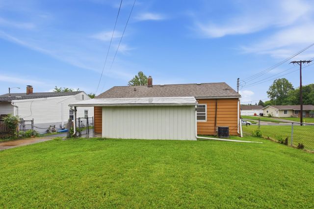 325 Gruen Drive 325 Gruen Drive, Springfield, OH 45505