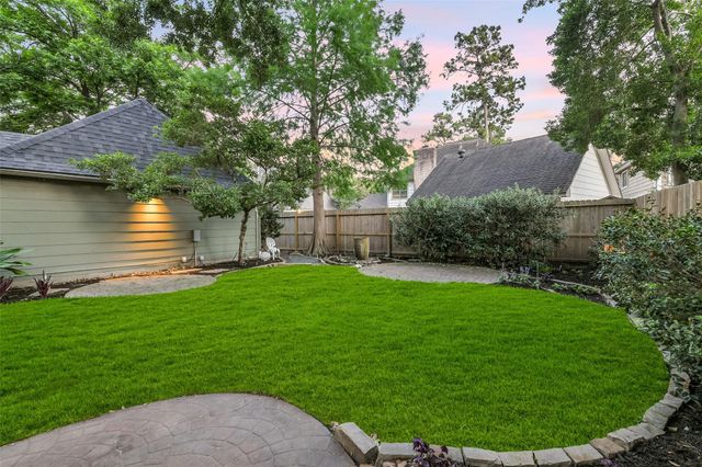 3823 Elmcrest Drive, Houston, TX 77088