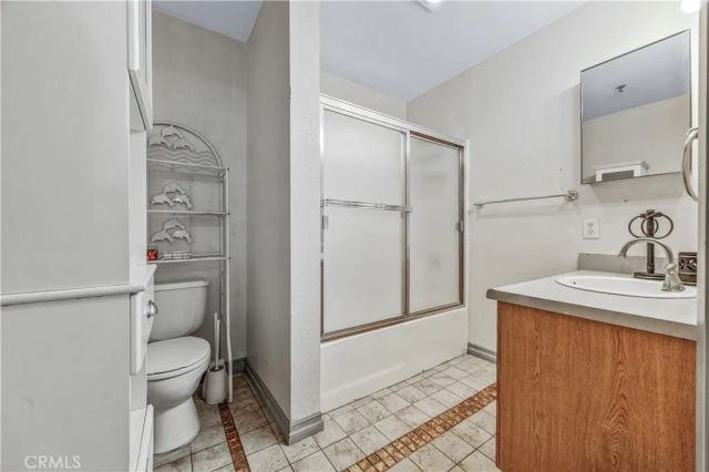 7018 Rita, Huntington Park, CA 90255