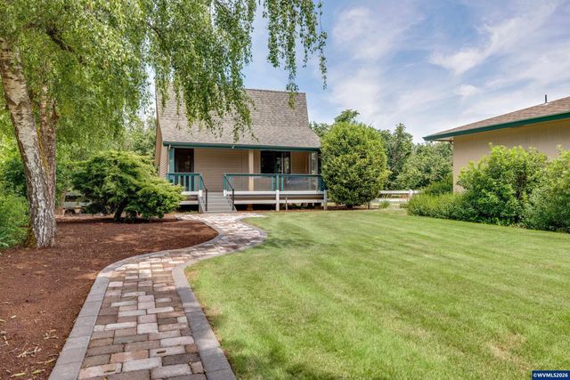 30248 S Barlow Rd, Hubbard, OR 97032