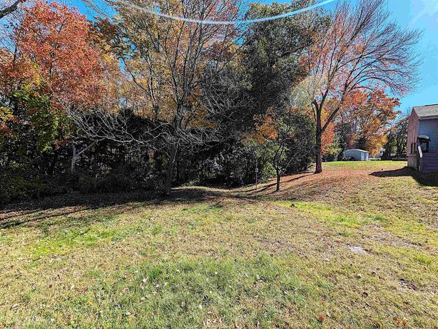 55 Crestwood Circle, Salem, NH 03079