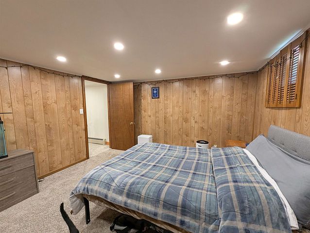 55 Crestwood Circle, Salem, NH 03079