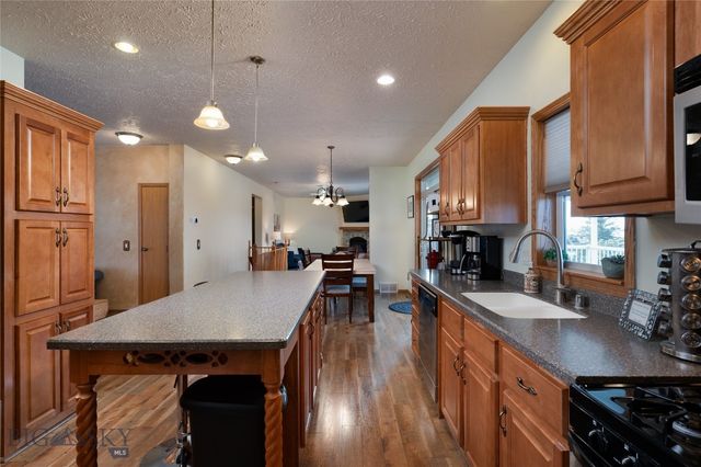 3523 Woodridge, Helena, MT 59602