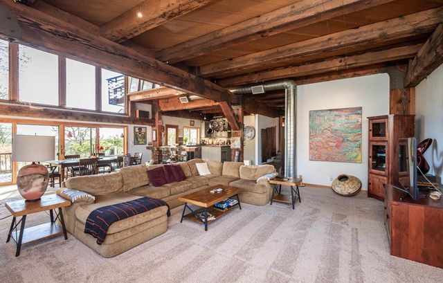 19101 Poppy Hill Ln, Plymouth, CA 95669