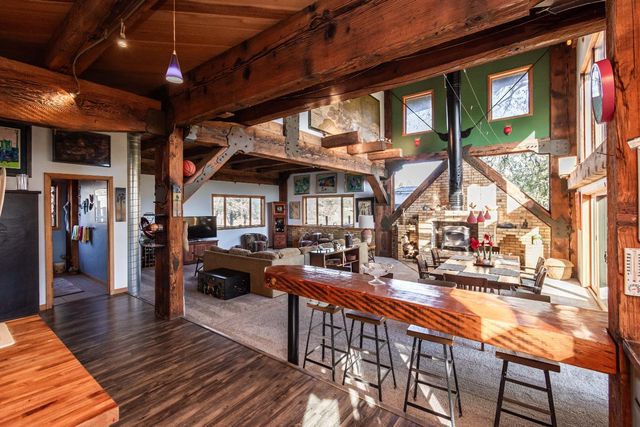 19101 Poppy Hill Ln, Plymouth, CA 95669