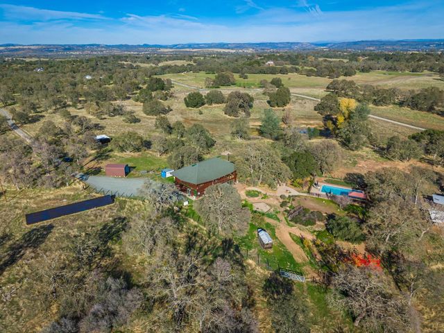 19101 Poppy Hill Ln, Plymouth, CA 95669