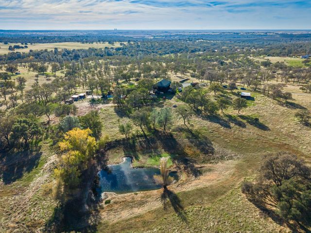 19101 Poppy Hill Ln, Plymouth, CA 95669