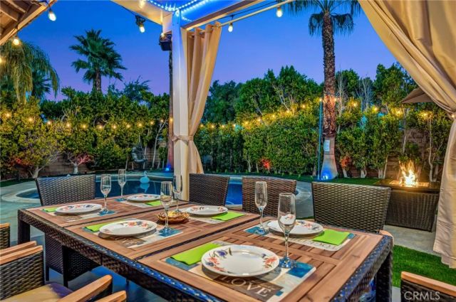 2222 Shannon, Palm Springs, CA 92262