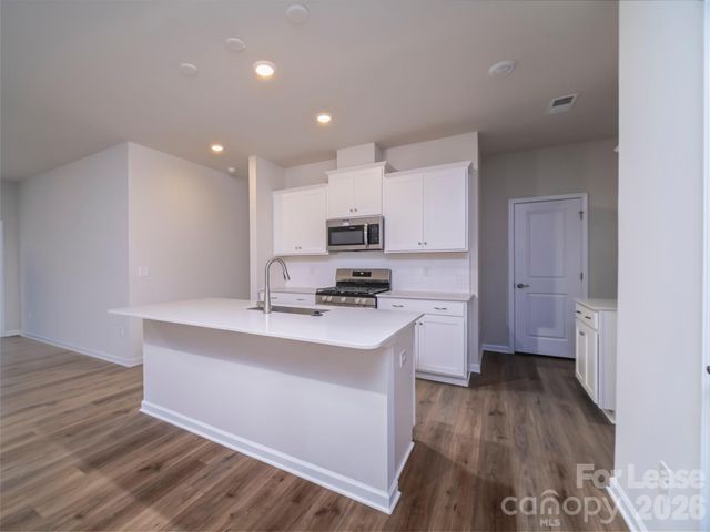 1616 Swallow Tail Drive, Belmont, NC 28012