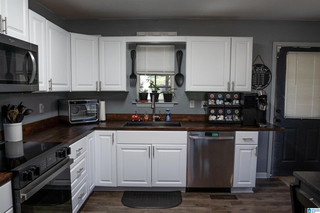 199 QUAIL HOLLOW ROAD, Warrior, AL 35180